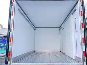 صندوق الأمتعة الخلفي